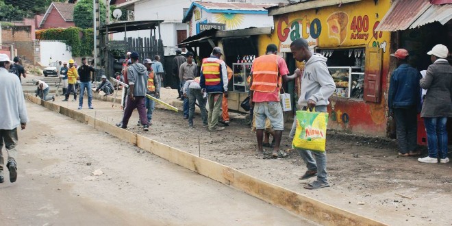 Route d’Ambohipo : Le chantier en cours de finition